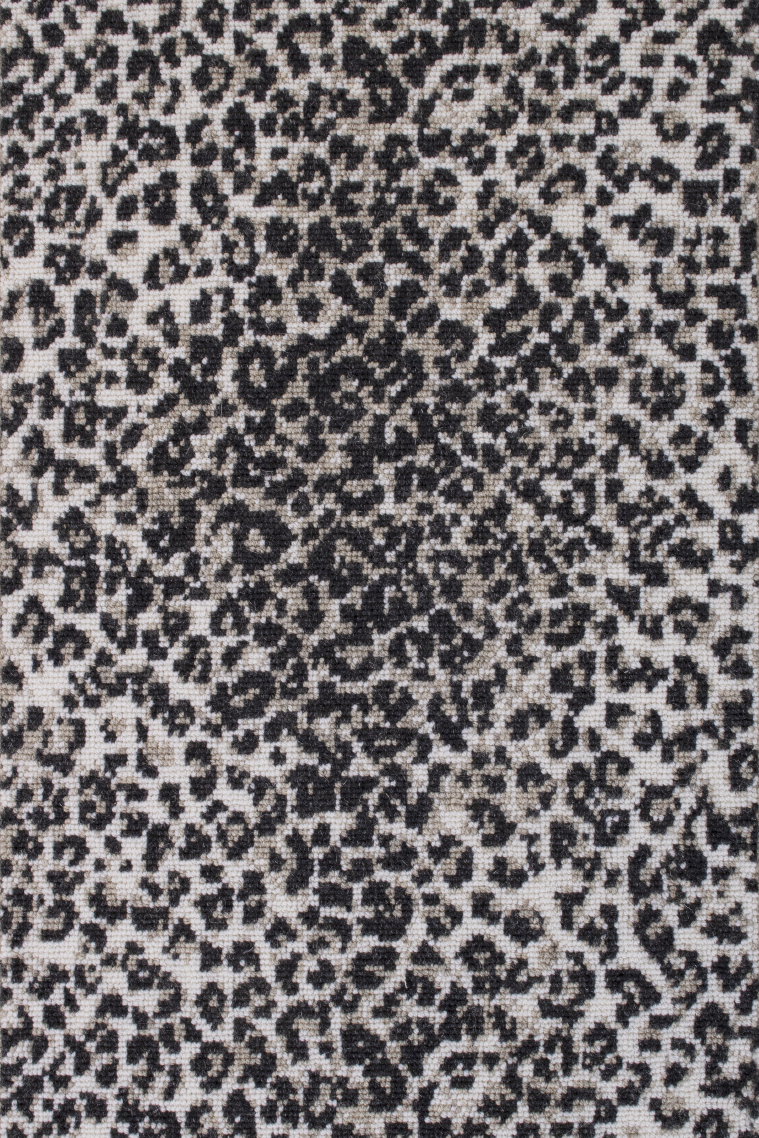 /Broadloom/Cutting Edge/Charcoal_Cheetah.jpg