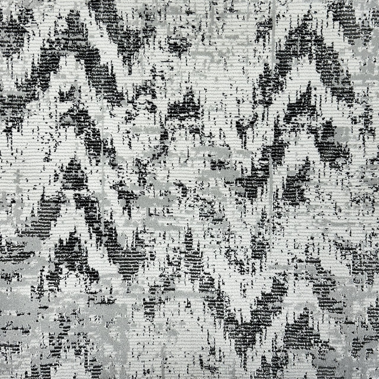 /Broadloom/Modern/Beauty 960 Iris photo.JPG